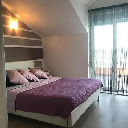 Ma-La Apartmani טרוגיר