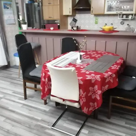Ma-La Apartmani דירה