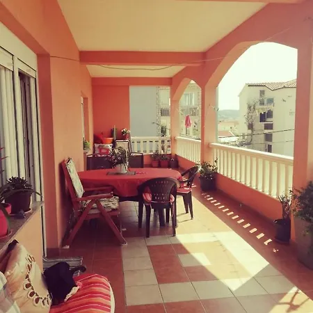 Ma-La Apartmani דירה